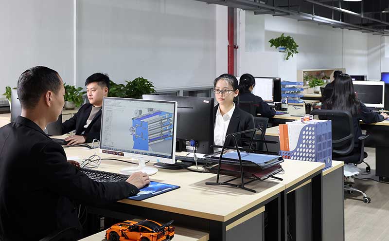 分切機技術創(chuàng)新：推動制造業(yè)智能化轉型